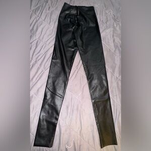 SKIMS LEATHER LEGGINGS